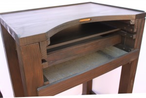 Banco joyero con cajon y tabla de dibujo